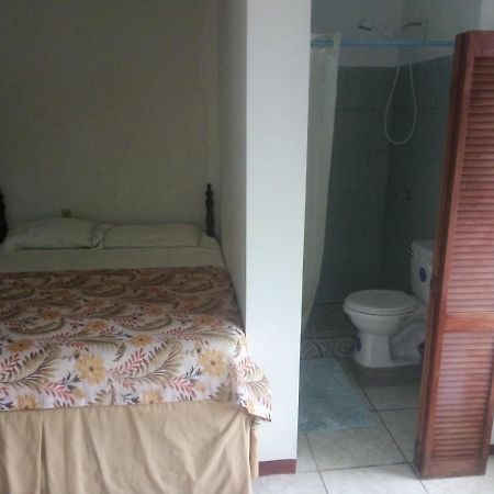 Lulu Beach Hotell Corn Island Eksteriør bilde