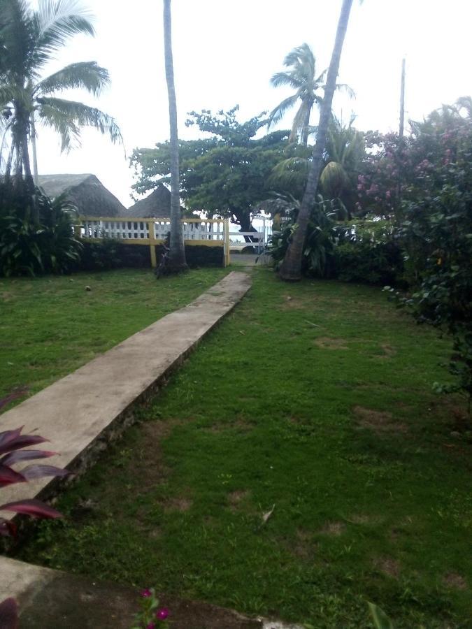 Lulu Beach Hotell Corn Island Eksteriør bilde